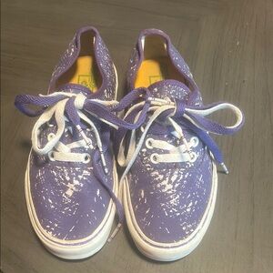 Vans Purple and White Sneakers with Canvas Texture